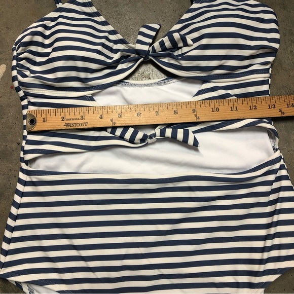 Sugar Coast Women’s Swimsuit One Piece Striped Ties Adjustable Straps High Cut - Picture 4 of 8